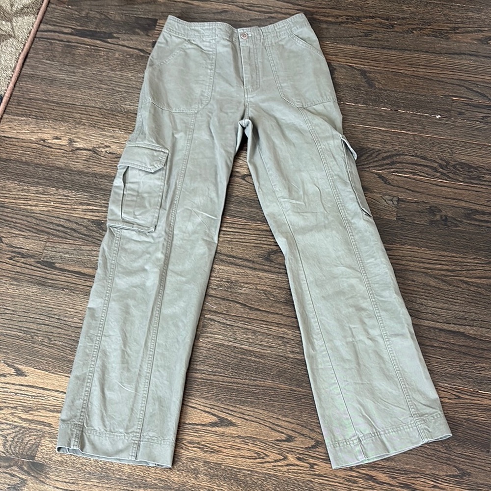 Women’s Cargo Pants by Abercrombie & Fitch ( size 27)